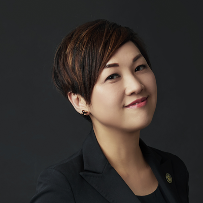 Ms. Jackie Liu  廖彩雲女士